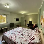 Casa Con Parque Punta Mogotes Mar Del Plata