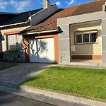 Casa Con Parque Punta Mogotes Mar Del Plata